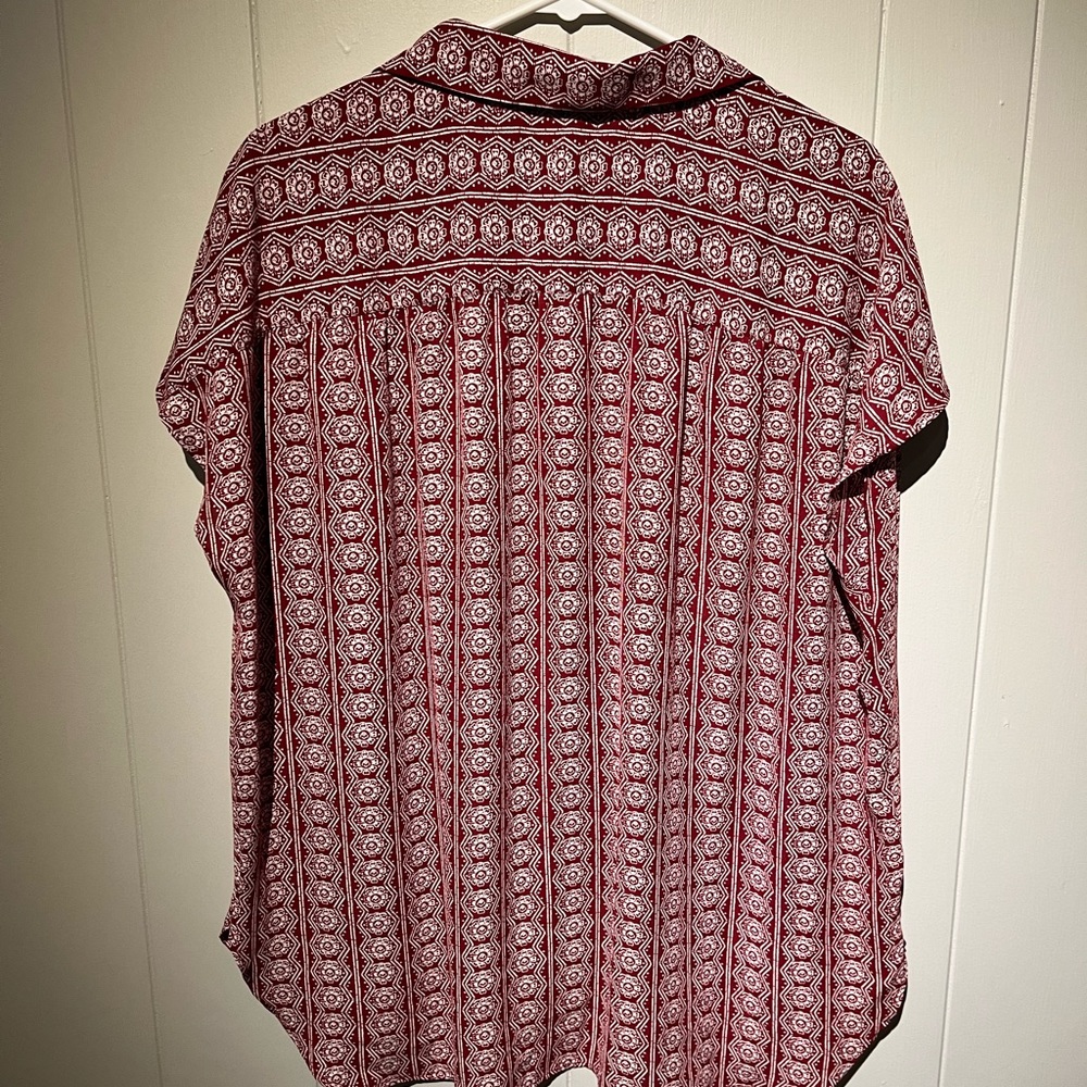 Loft sz XL red and white blouse - Picture 2 of 3
